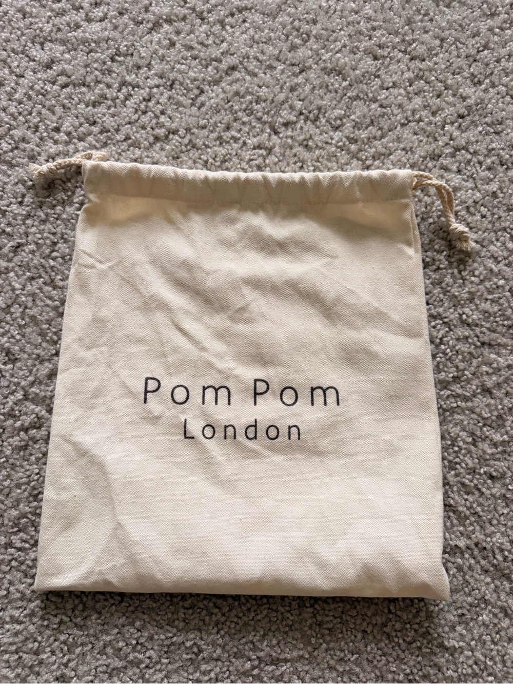 Pom Pom London Cream Drawstring Cosmetic Pouch